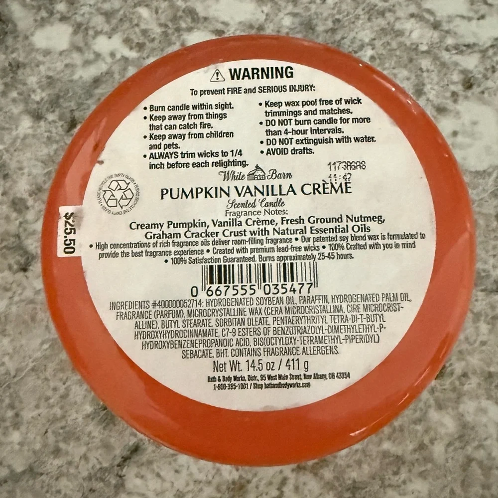 Bath & Body Works White Barn Pumpkin Vanilla Crème Candle - New/Never Used - Picture 2 of 3